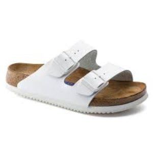 NWT and Box Birkenstock Arizona Soft Footbed size